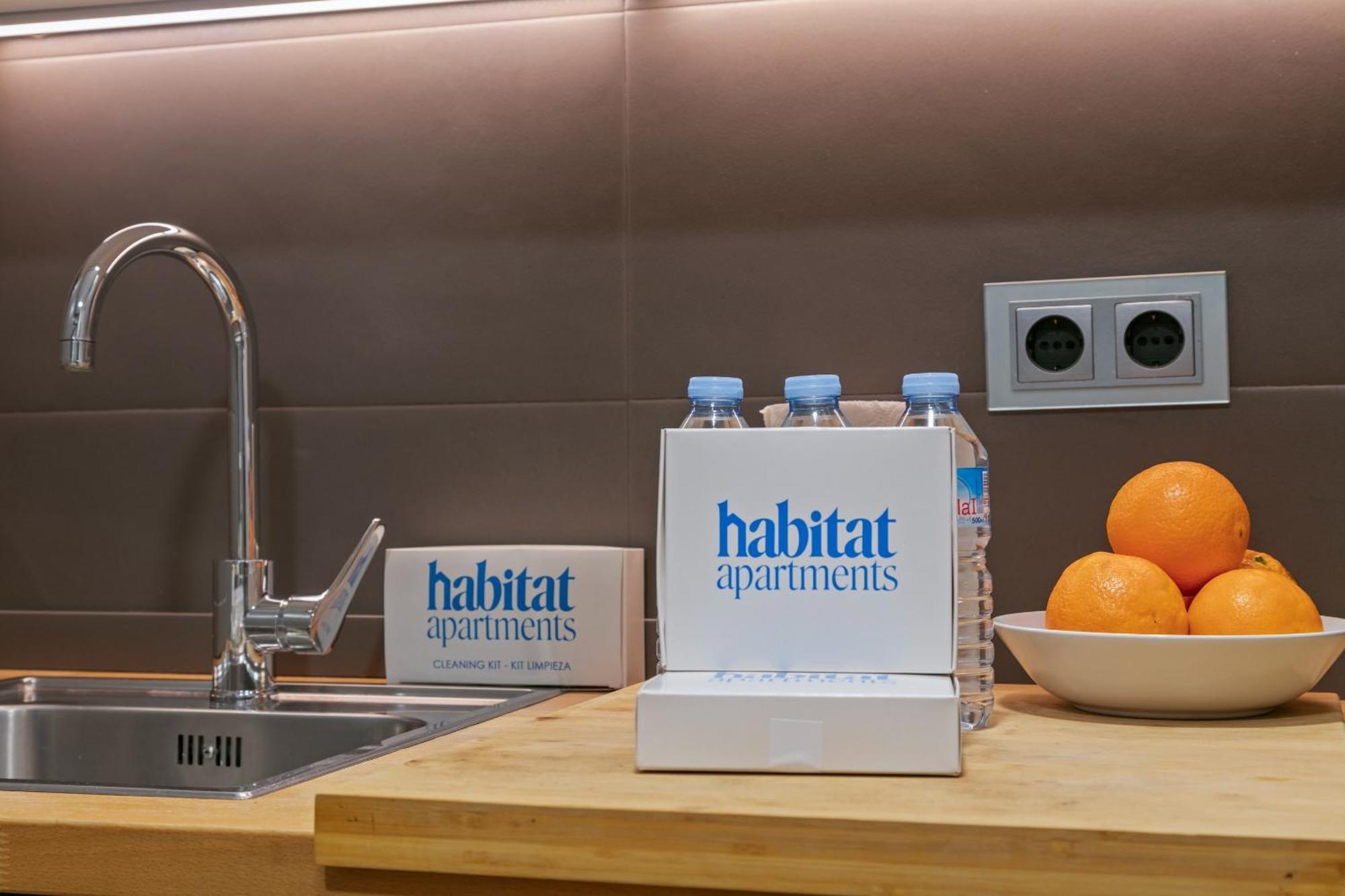Habitat Apartments Carders Barcelona Exterior foto